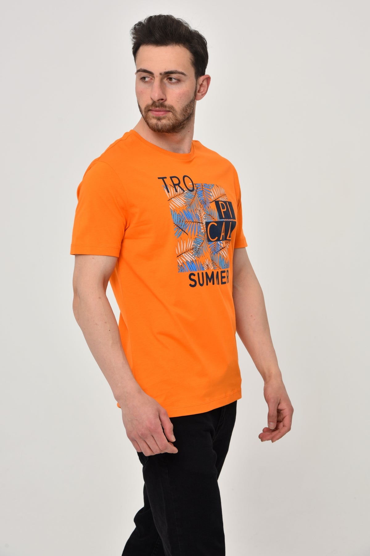 ARMA Men Round Neck T-Shirt