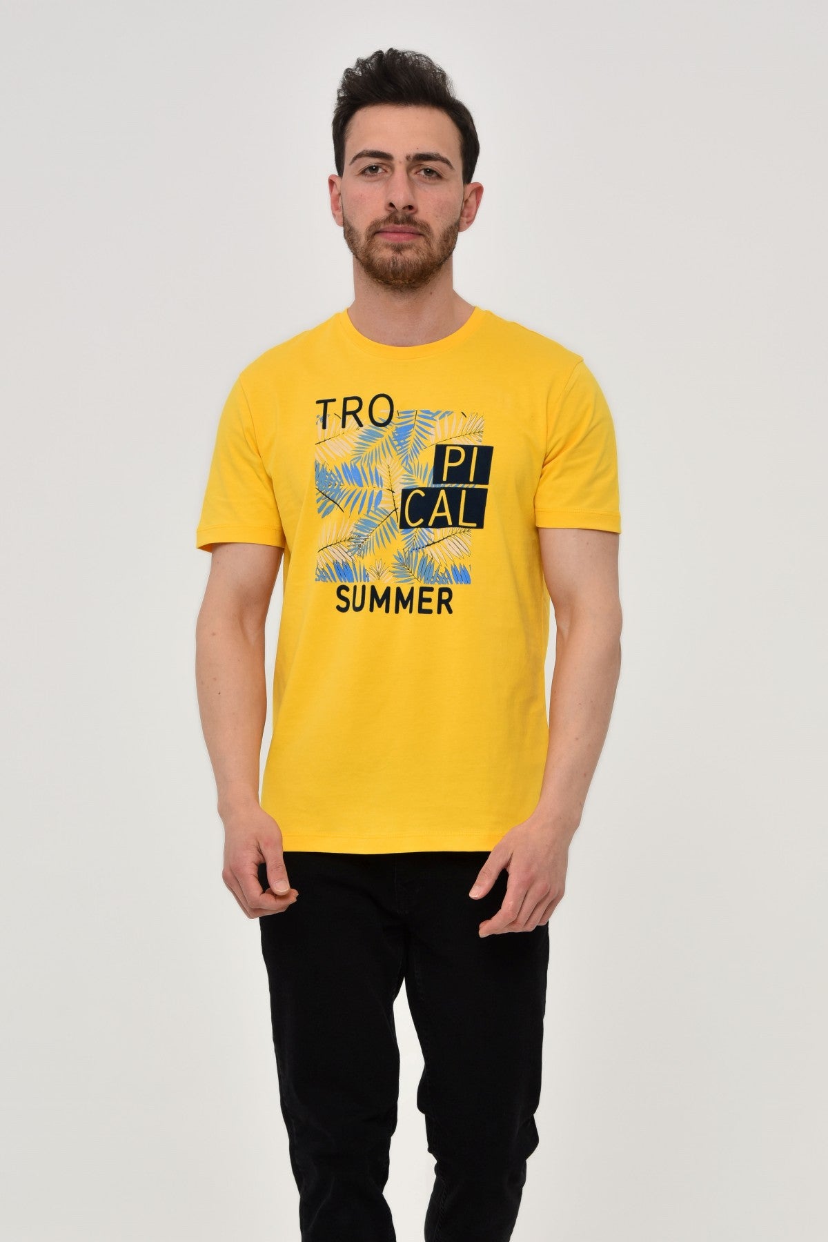 ARMA Men Round Neck T-Shirt