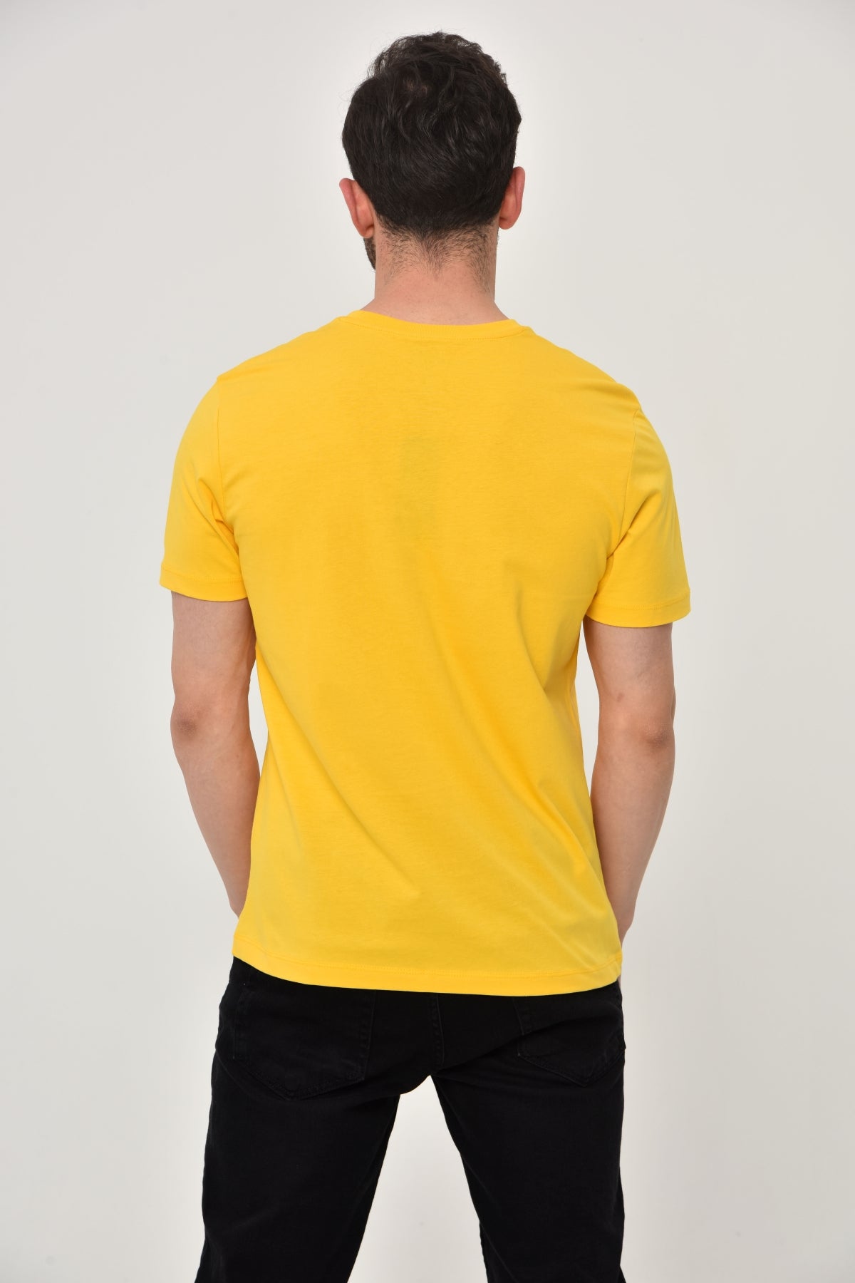 ARMA Men Round Neck T-Shirt