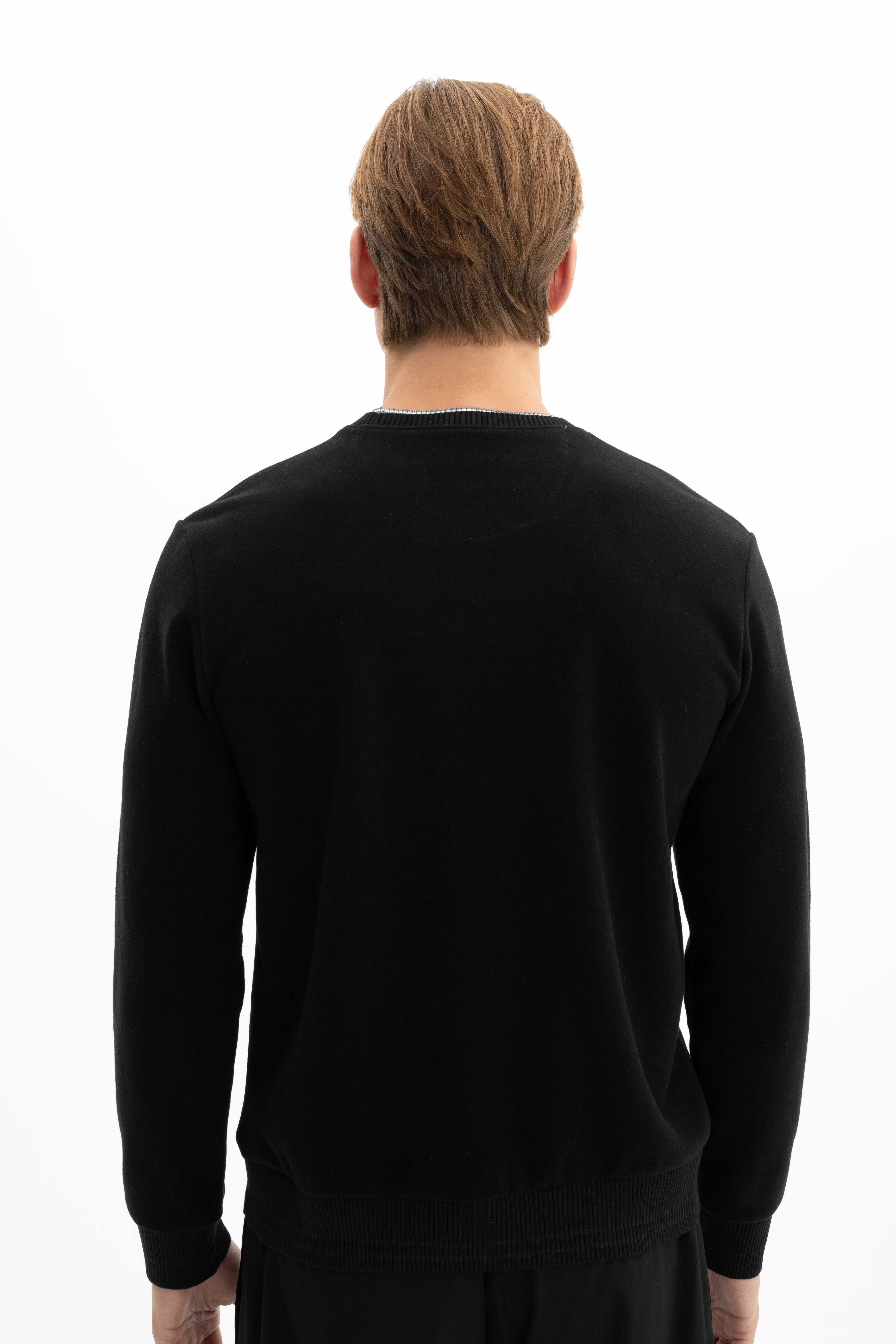 ARMA Men Round Neck Sweatshirt