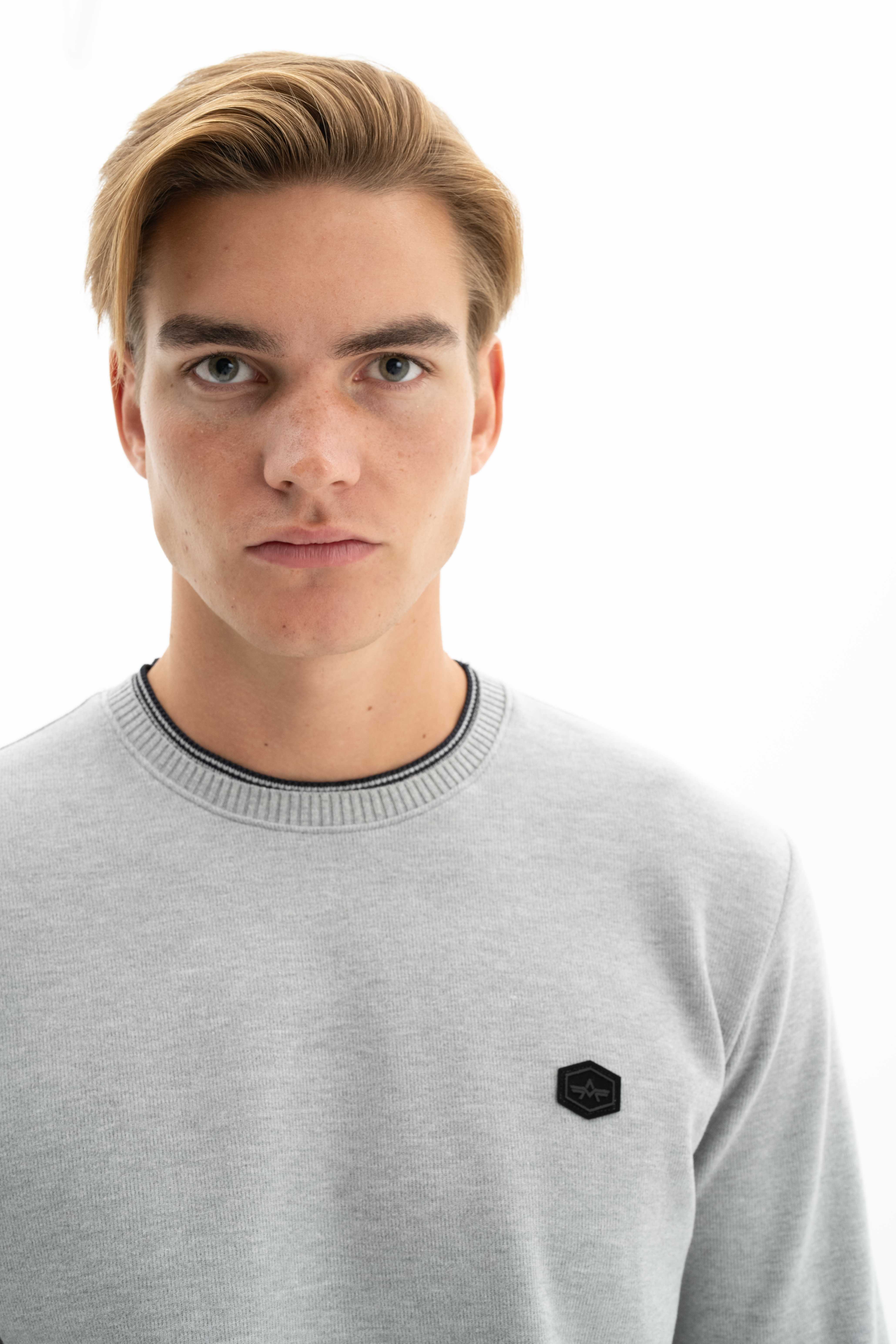 ARMA Men Round Neck Sweatshirt