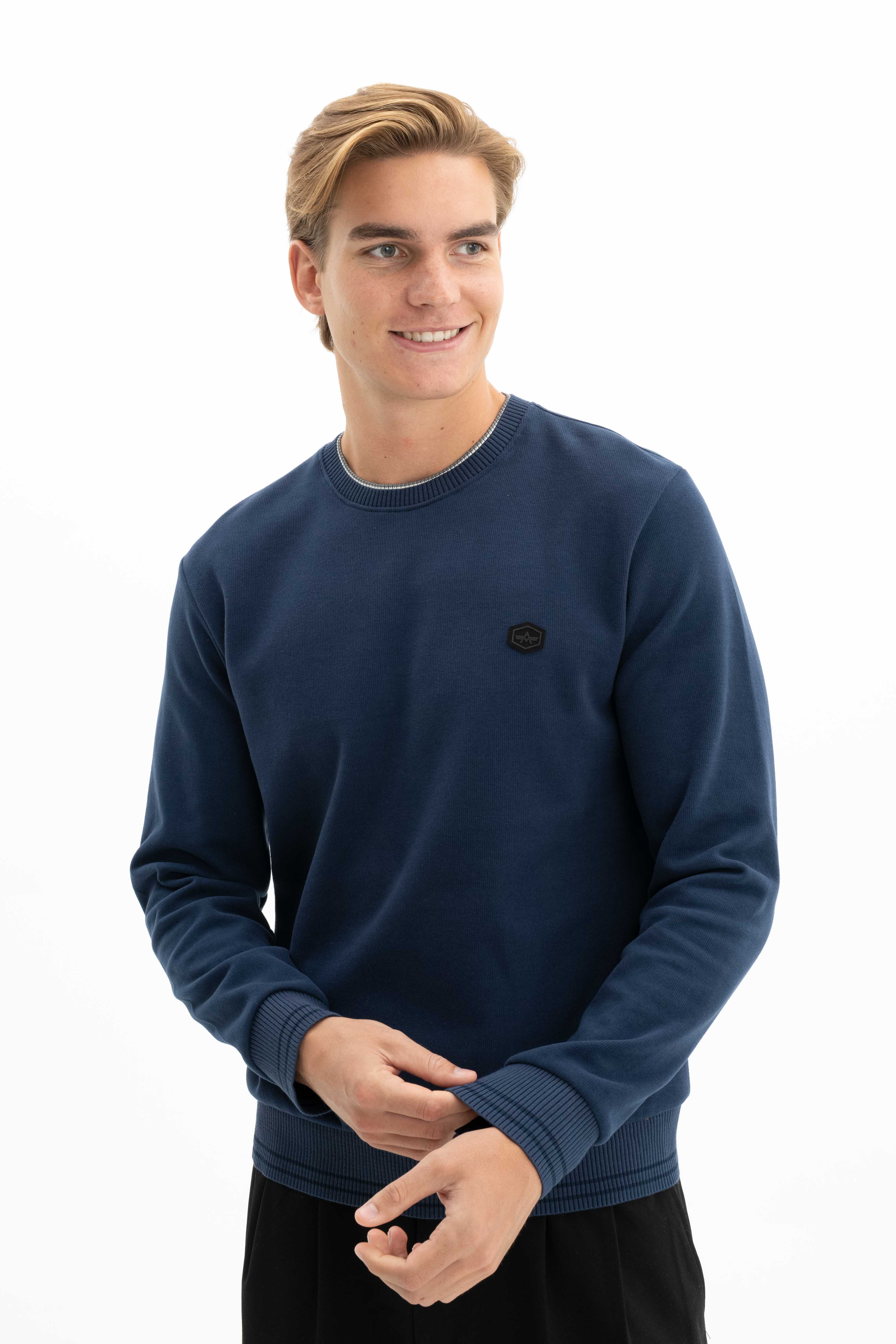 ARMA Men Round Neck Sweatshirt